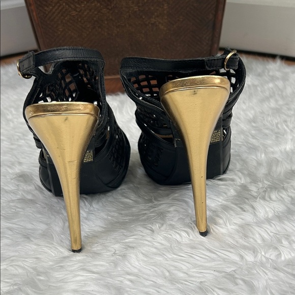 Colin Stuart Black Cutout Heels - Picture 4 of 6